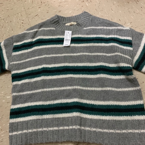 Gray Oversized Sweater - Picture 1 of 2